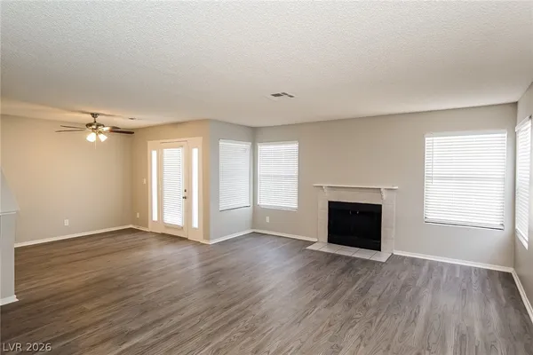 $1,900 | 6708 West Sheffield Drive, Las Vegas, NV 89108