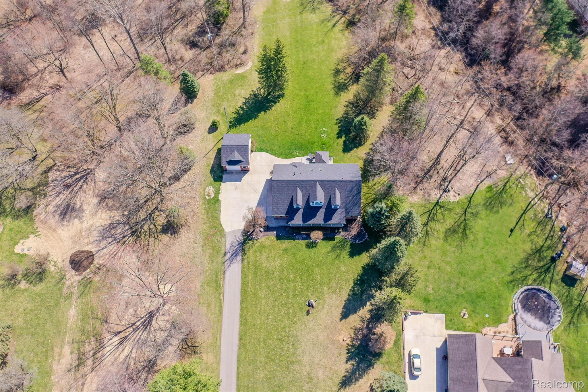 1796 North Hughes Road Howell, MI 48843 - Photo 10 of 50 Gallery Image 10