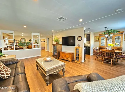 $295,000 | 2 Robertson Way, Newbury Park, CA 91320