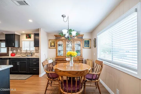 $295,000 | 2 Robertson Way, Newbury Park, CA 91320