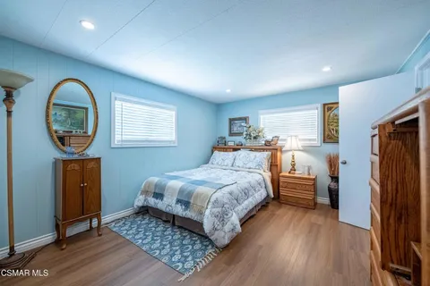 $295,000 | 2 Robertson Way, Newbury Park, CA 91320