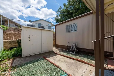 $295,000 | 2 Robertson Way, Newbury Park, CA 91320