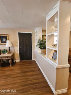 $295,000 | 2 Robertson Way, Newbury Park, CA 91320