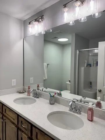 $319,000 | 856 Bentwood Circle, Manning, SC 29102