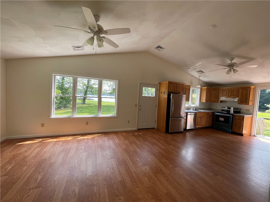 52 Hill Farm Camp Road Coventry, RI 02816 - Photo 13 of 20 Gallery Image 13