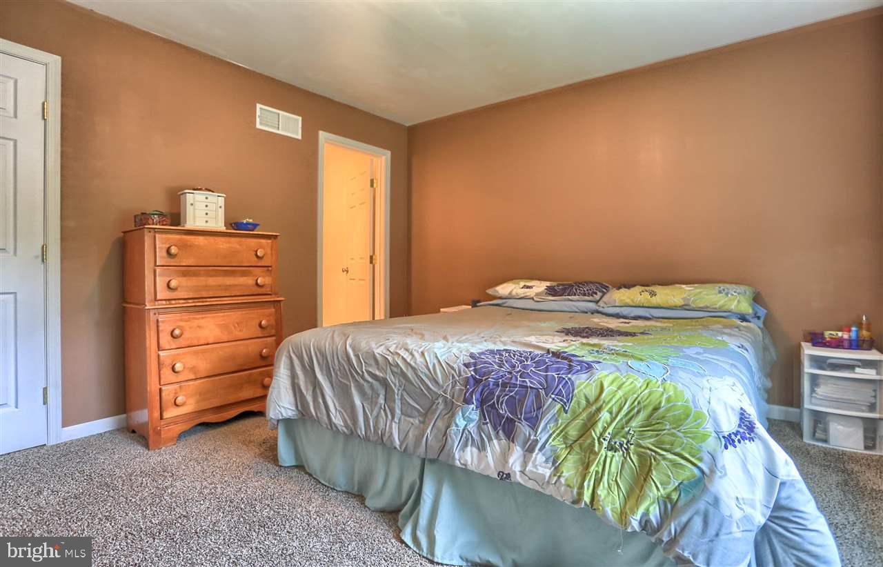 2495 Red Bank Road Dover, PA 17315 - Photo 17 of 23