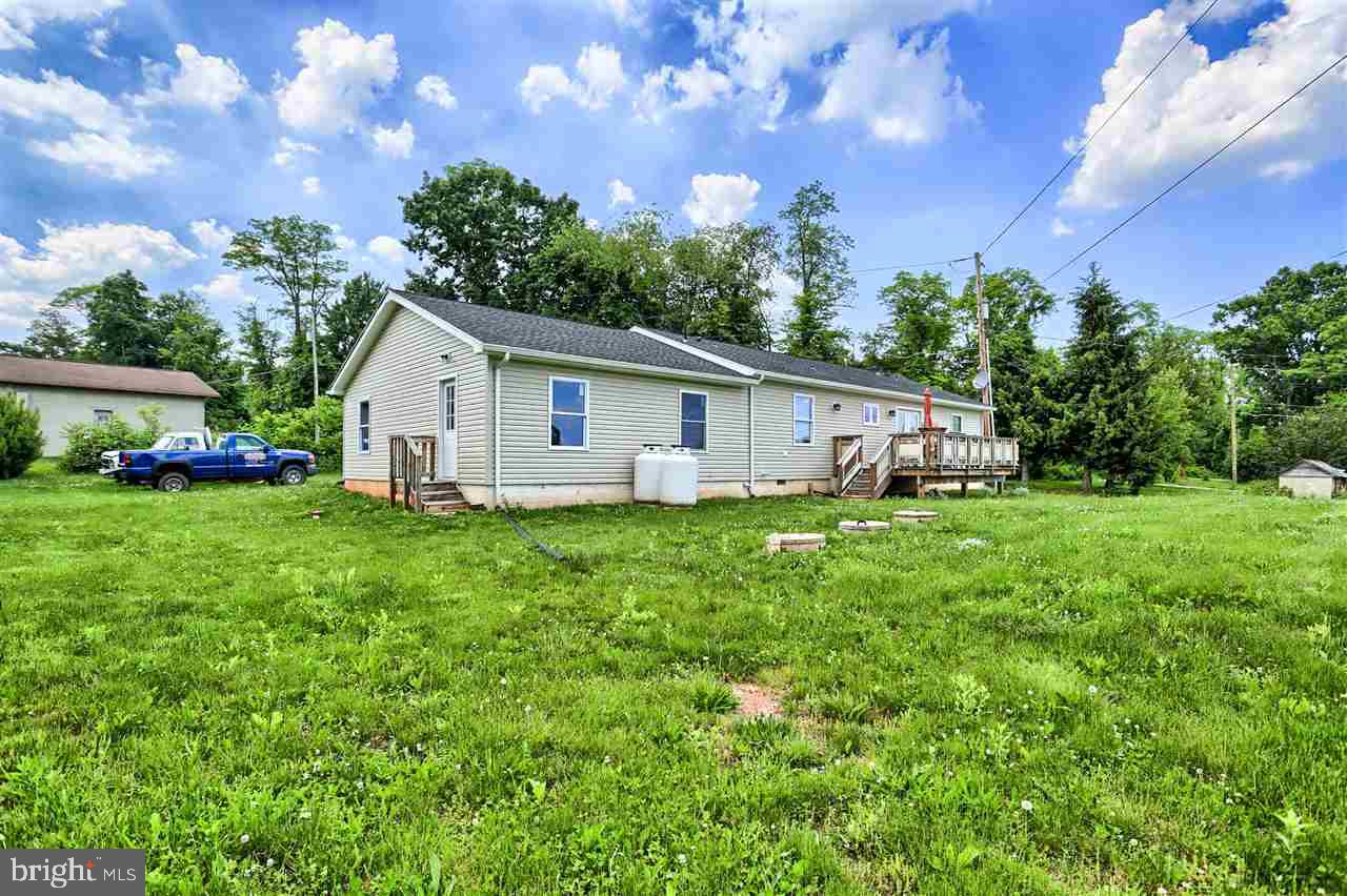 2495 Red Bank Road Dover, PA 17315 - Photo 4 of 23