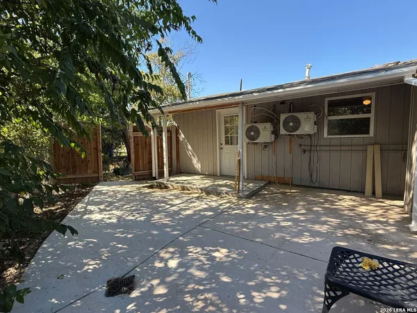$930 | 166 El Monte Boulevard, Unit 3, San Antonio, TX 78212