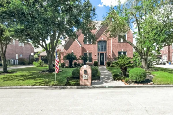 $649,000 | 16111 Wimbledon Forest Drive, Spring, TX 77379