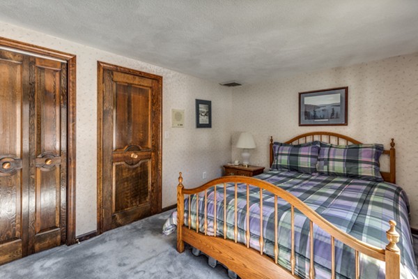 21 Huntingdon Road Lynnfield, MA 01940 - Photo 21 of 30 Gallery Image 21