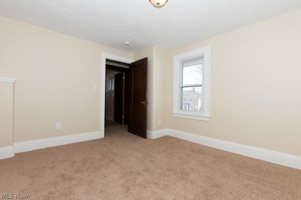 3255 Cedarbrook Road Cleveland, OH 44118 - Photo 13 of 22 Gallery Image 13