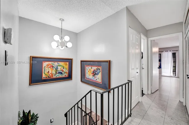 $374,900 | 3301 Raleigh Street, Unit 4E, Hollywood, FL 33021