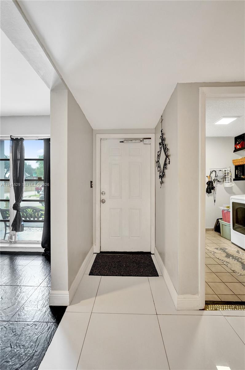 3301 Raleigh Street, Unit 4E Hollywood, FL 33021 - Photo 10 of 80