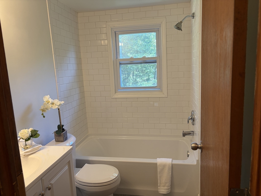 37 R Sheldon Street, Unit 37R Billerica, MA 01862 - Photo 30 of 42