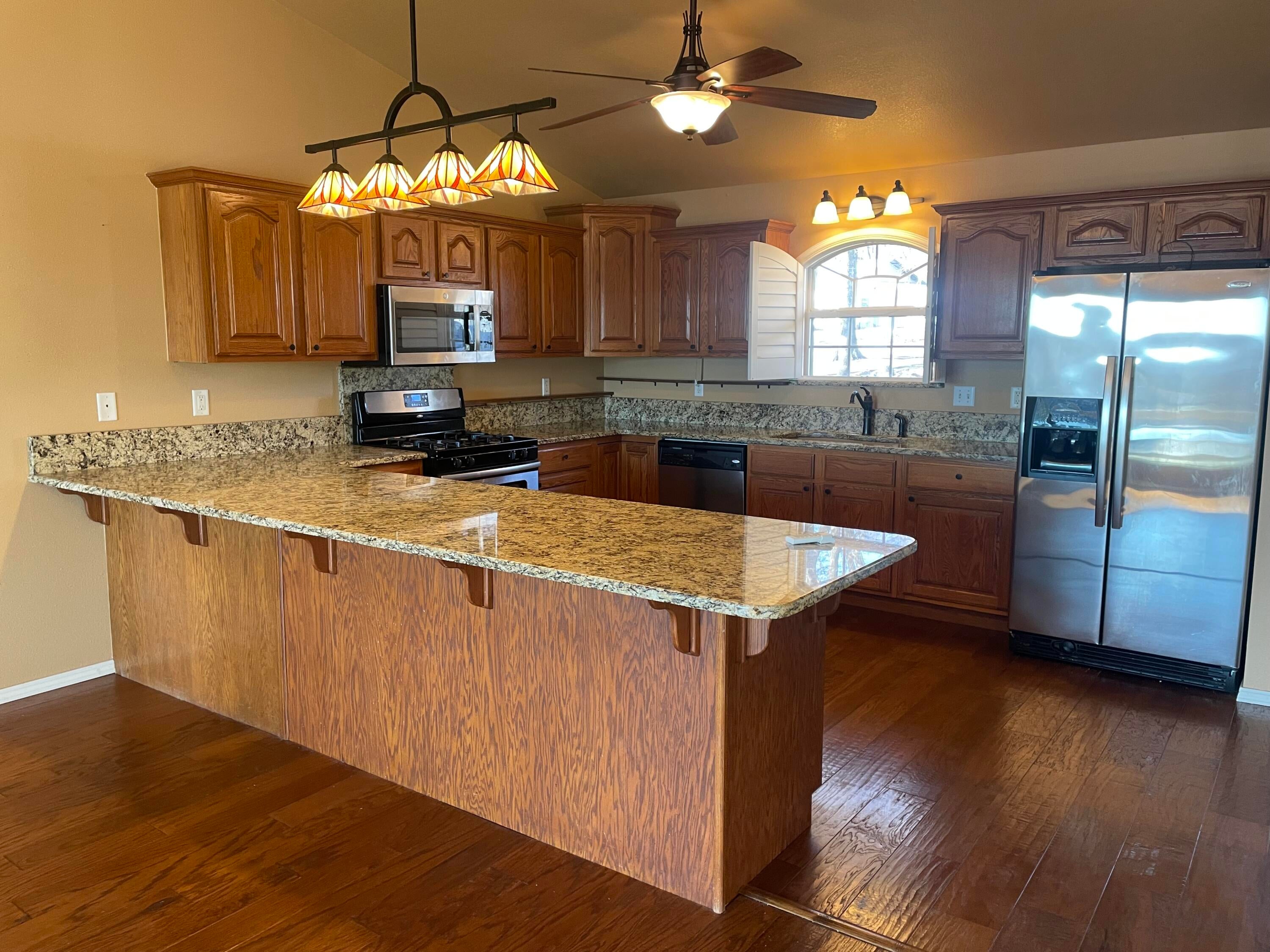 32304 South 627 Road Grove, OK 74344 - Photo 6 of 33 KITCHEN
