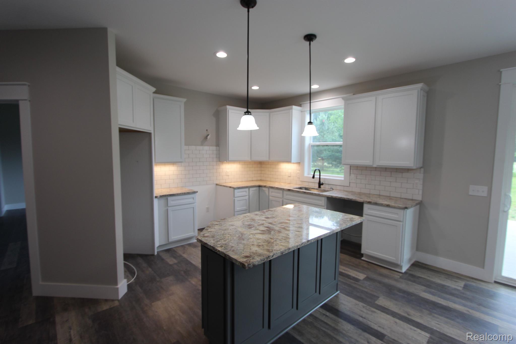 2975 East Coon Lake Road Howell, MI 48843 - Photo 20 of 175 Gallery Image 20