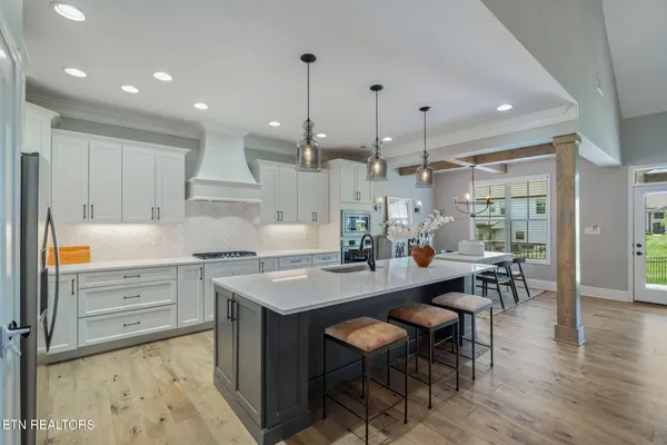 $899,000 | 644 Little Turkey Lane, Knoxville, TN 37934