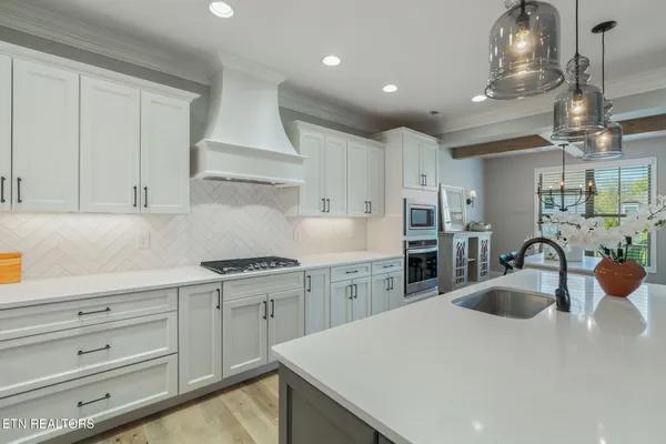 $899,000 | 644 Little Turkey Lane, Knoxville, TN 37934