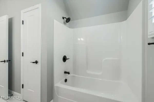 $899,000 | 644 Little Turkey Lane, Knoxville, TN 37934