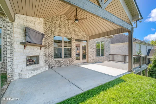 $899,000 | 644 Little Turkey Lane, Knoxville, TN 37934