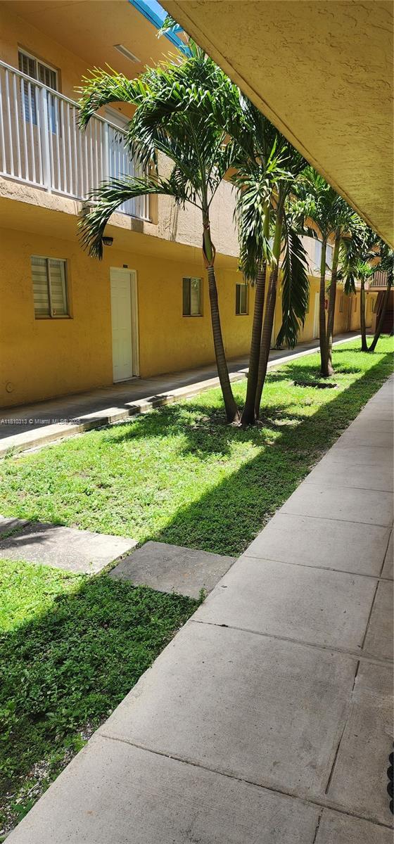 2985 West 80th Street, Unit 110 Hialeah, FL 33018 - Photo 2 of 39