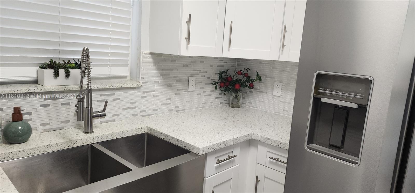 2985 West 80th Street, Unit 110 Hialeah, FL 33018 - Photo 4 of 39