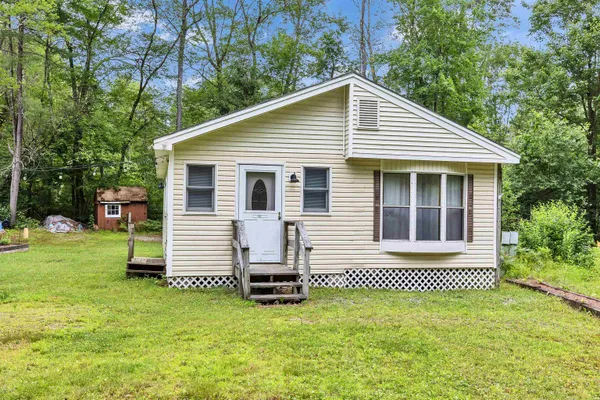 $155,000 | 115 Brookside Drive, Unit 212, Fitzwilliam, NH 03447