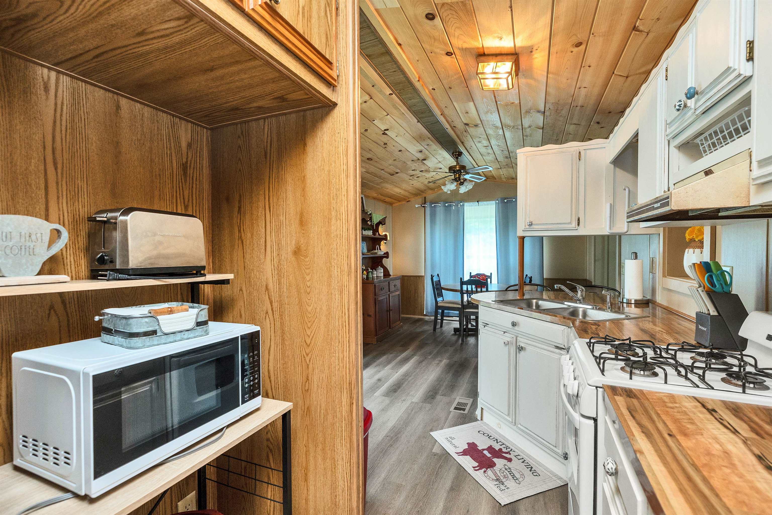 115 Brookside Drive, Unit 212 Fitzwilliam, NH 03447 - Photo 7 of 29