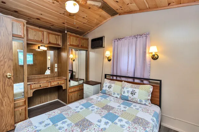 $164,000 | 115 Brookside Drive, Unit 212, Fitzwilliam, NH 03447