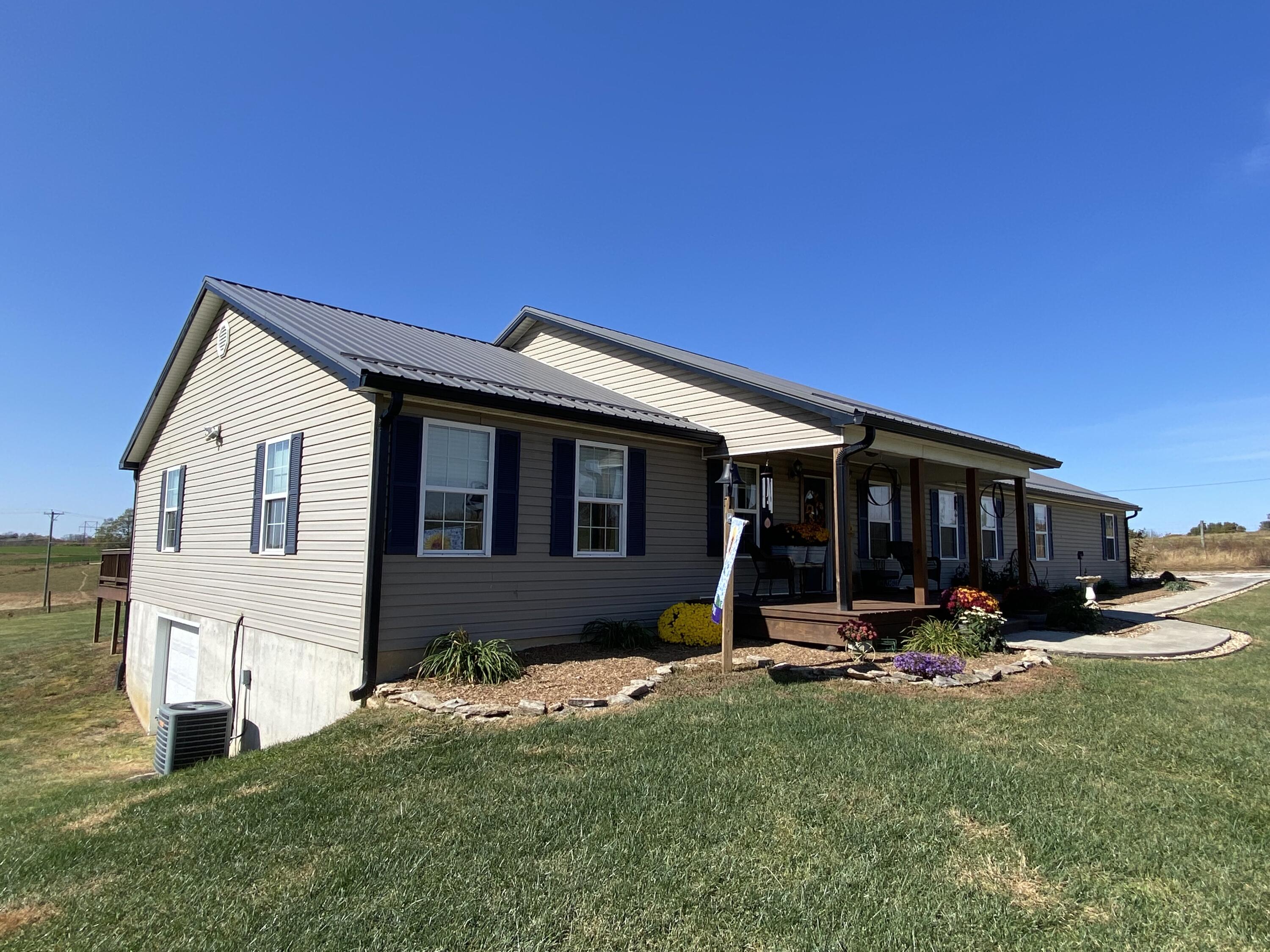 3920 Moorefield Road Carlisle, KY 40311 - Photo 5 of 45 Side and Front