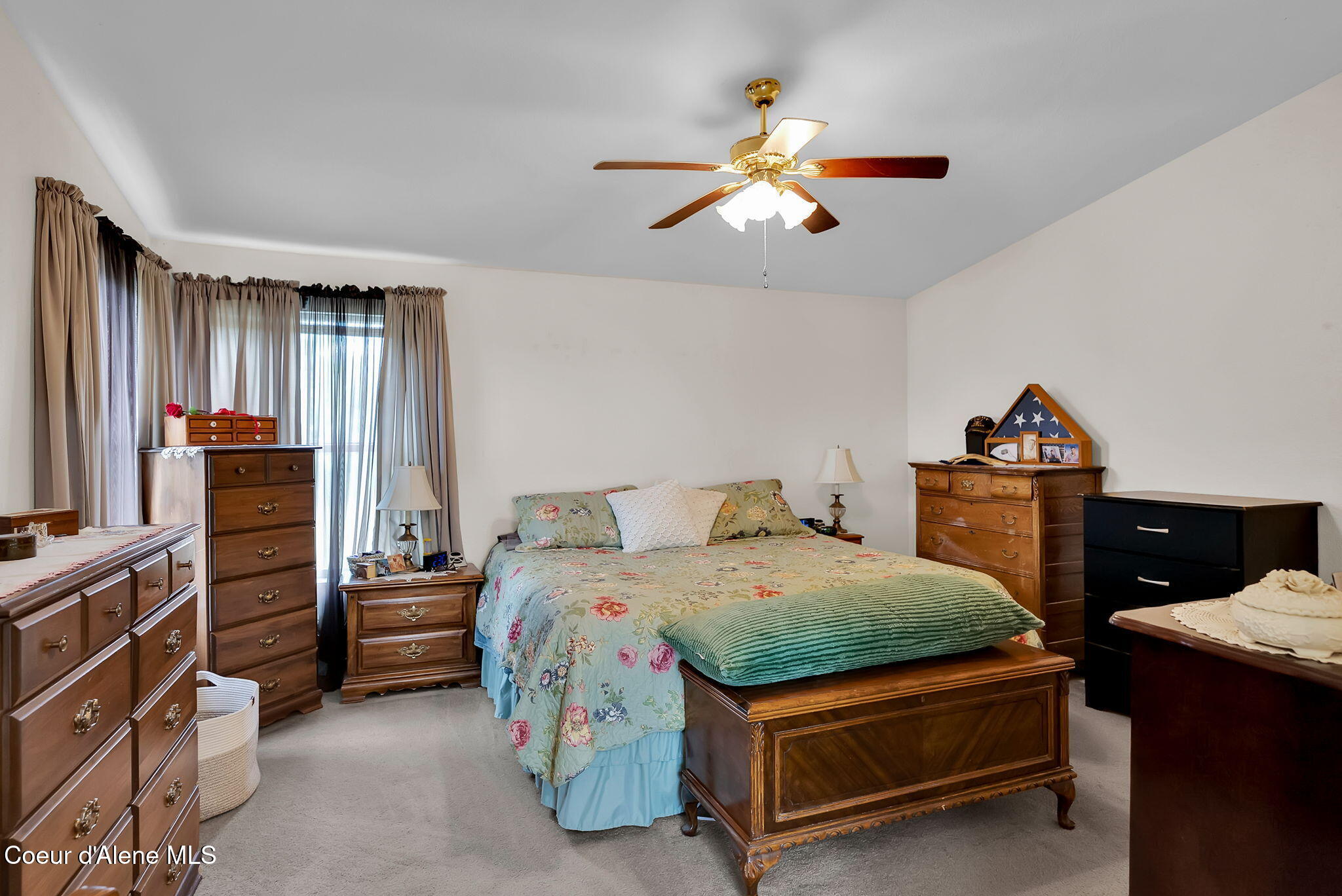 29399 North Clagstone Road Athol, ID 83801 - Photo 23 of 58 27-web-or-mls-SkyLight - Clagstone Int (