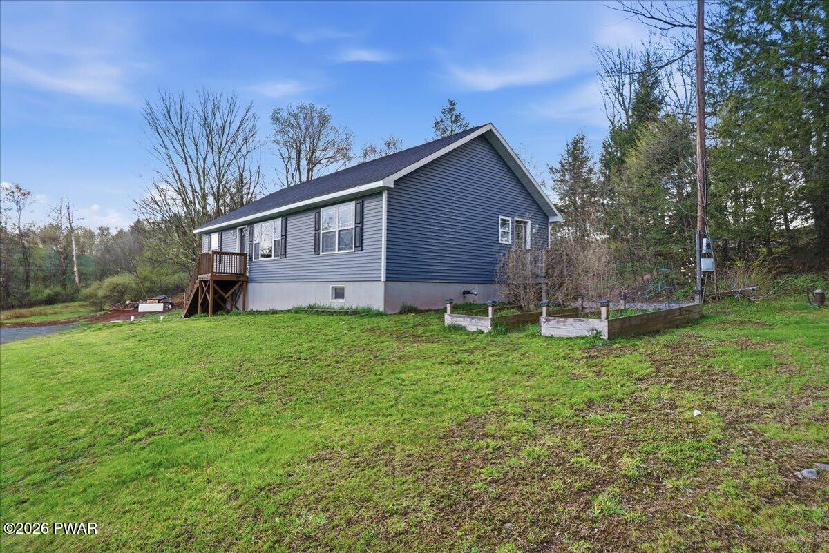179 Rosencranse Road Honesdale, PA 18431 - Photo 4 of 48 04-179_Rosencranse_Rd_013