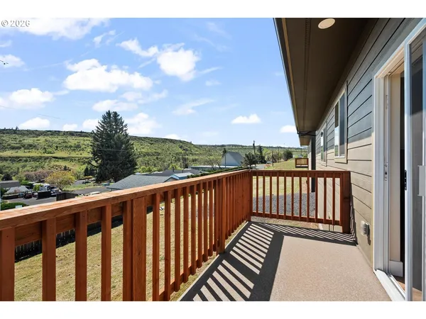 $474,900 | 1159 Pine Street, The Dalles, OR 97058