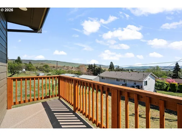 $474,900 | 1159 Pine Street, The Dalles, OR 97058