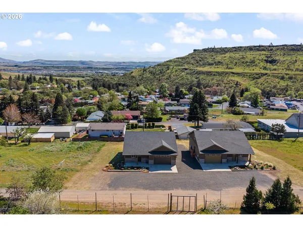 $474,900 | 1159 Pine Street, The Dalles, OR 97058