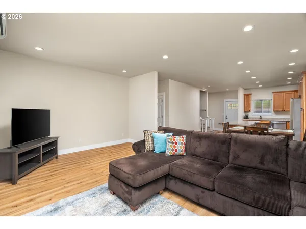 $474,900 | 1159 Pine Street, The Dalles, OR 97058