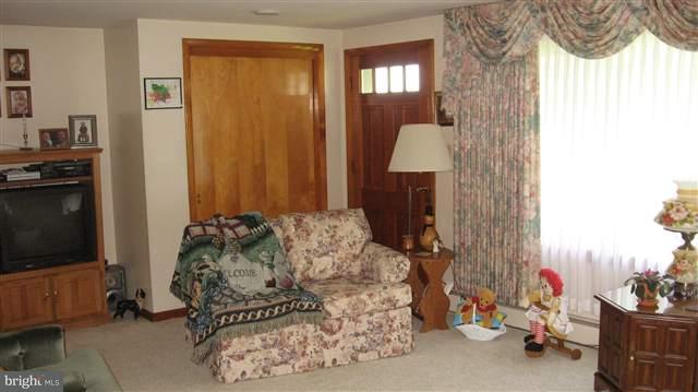 302 South Ridge Road Boiling Springs, PA 17007 - Photo 5 of 9 Gallery Image 5