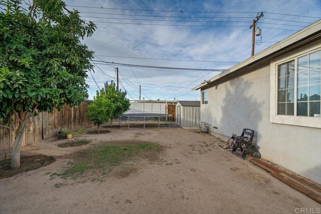 347 East B Street Brawley, CA 92227 - Photo 19 of 39