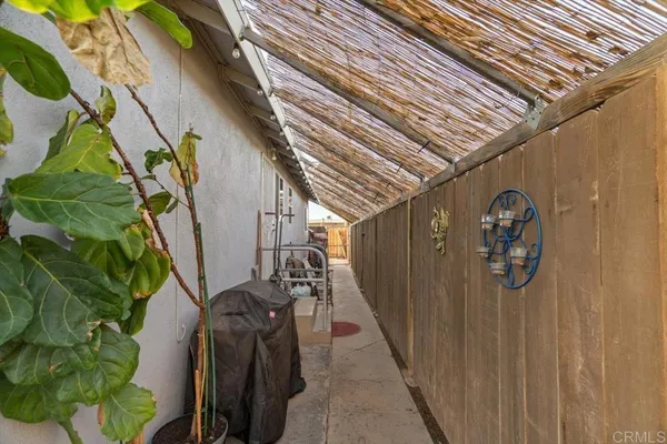 $349,000 | 347 East B Street, Brawley, CA 92227