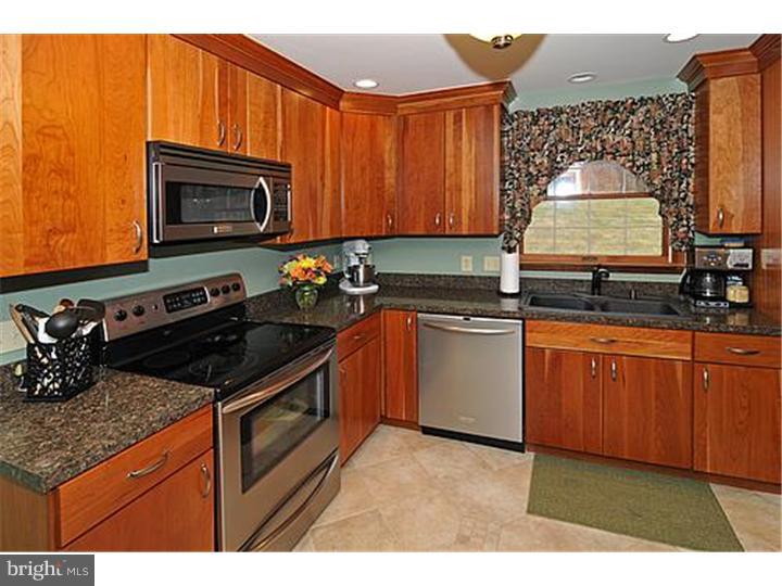 3976 State Road Coopersburg, PA 18036 - Photo 6 of 18 Kitchen