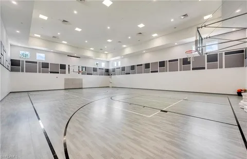 $1,075,000 | 4420 Aurora Street, Naples, FL 34119