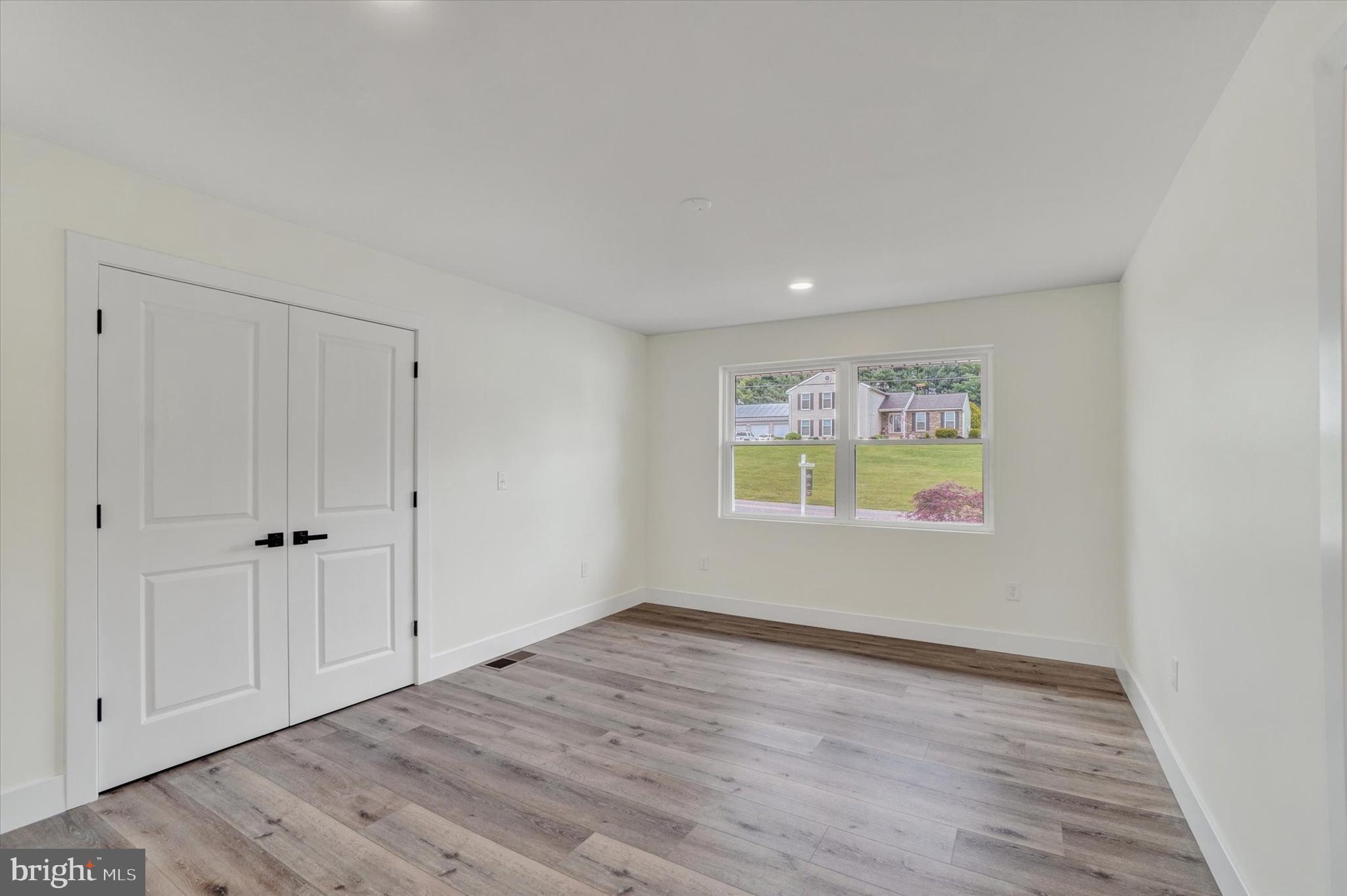 879 Graffius Road York, PA 17404 - Photo 14 of 46