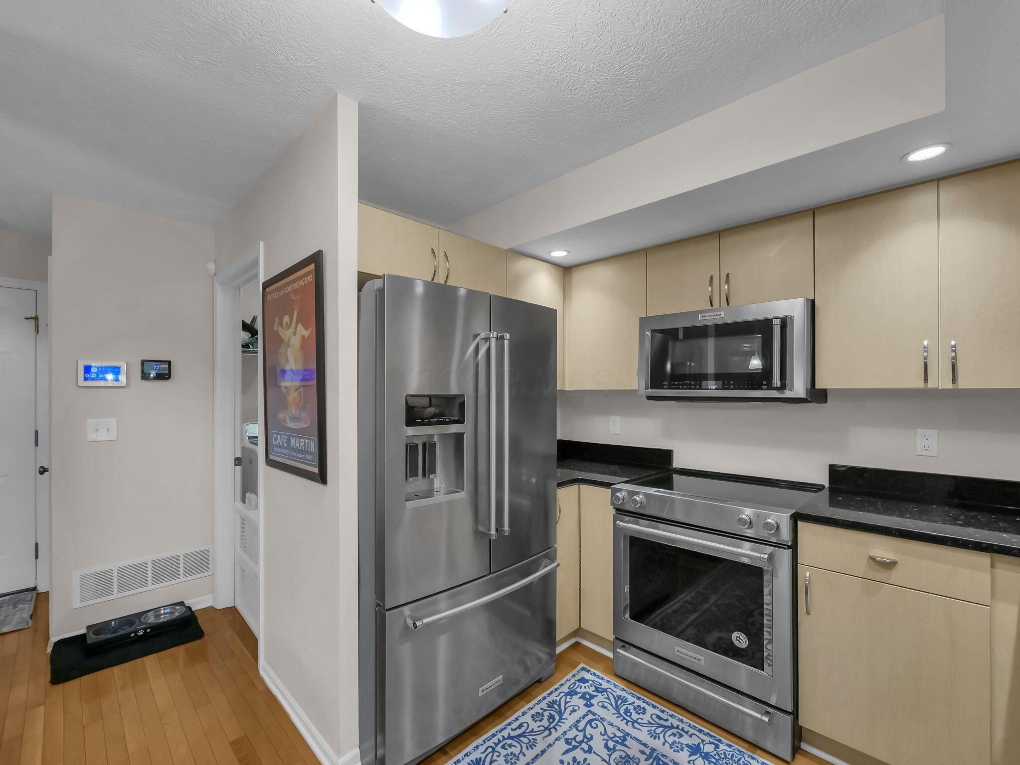 1235 Shagbark Road Columbus, OH 43230 - Photo 14 of 28 Kitchen
