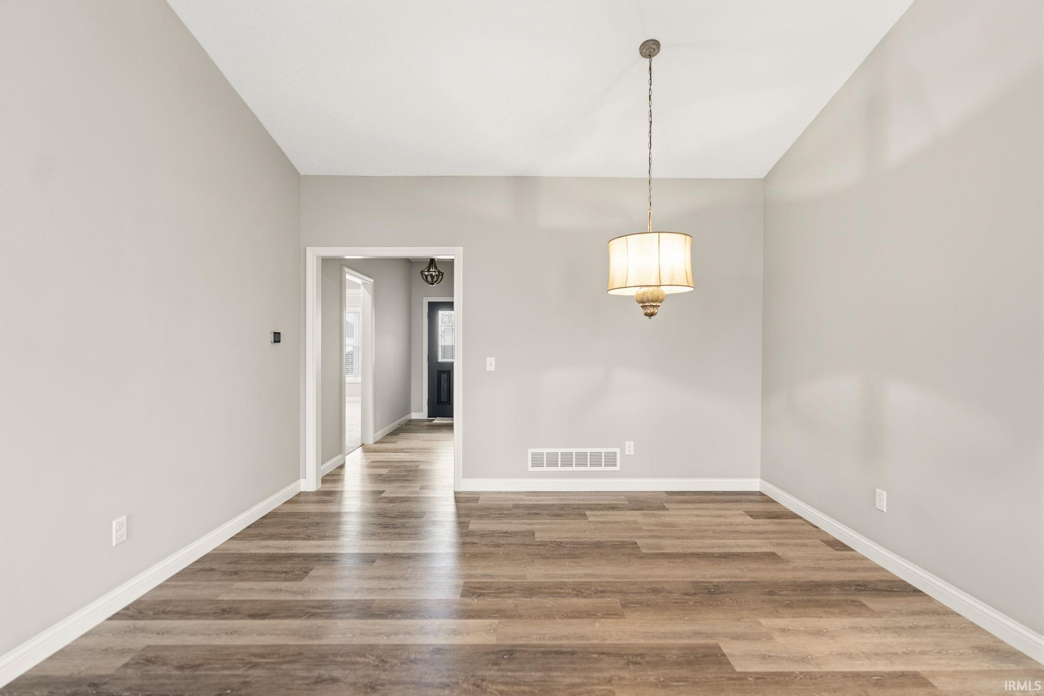 7864 Sunbeam Cove Fort Wayne, IN 46835 - Photo 13 of 29