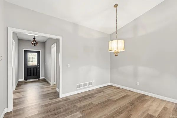 $344,900 | 7864 Sunbeam Cove, Fort Wayne, IN 46835