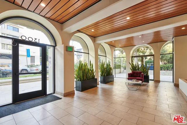 $699,000 | 1300 Midvale Avenue, Unit 408, Los Angeles, CA 90024