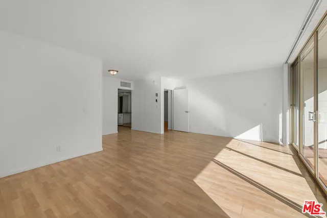 $699,000 | 1300 Midvale Avenue, Unit 408, Los Angeles, CA 90024