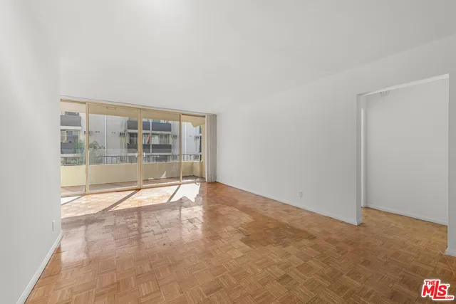 $699,000 | 1300 Midvale Avenue, Unit 408, Los Angeles, CA 90024