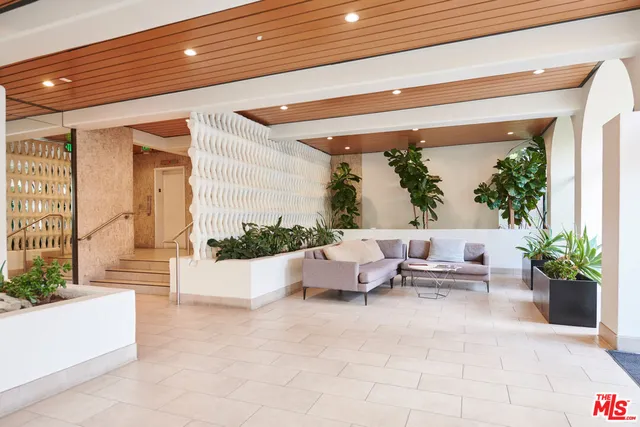 $699,000 | 1300 Midvale Avenue, Unit 408, Los Angeles, CA 90024