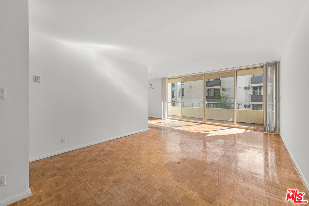 1300 Midvale Avenue, Unit 408 Los Angeles, CA 90024 - Photo 4 of 44